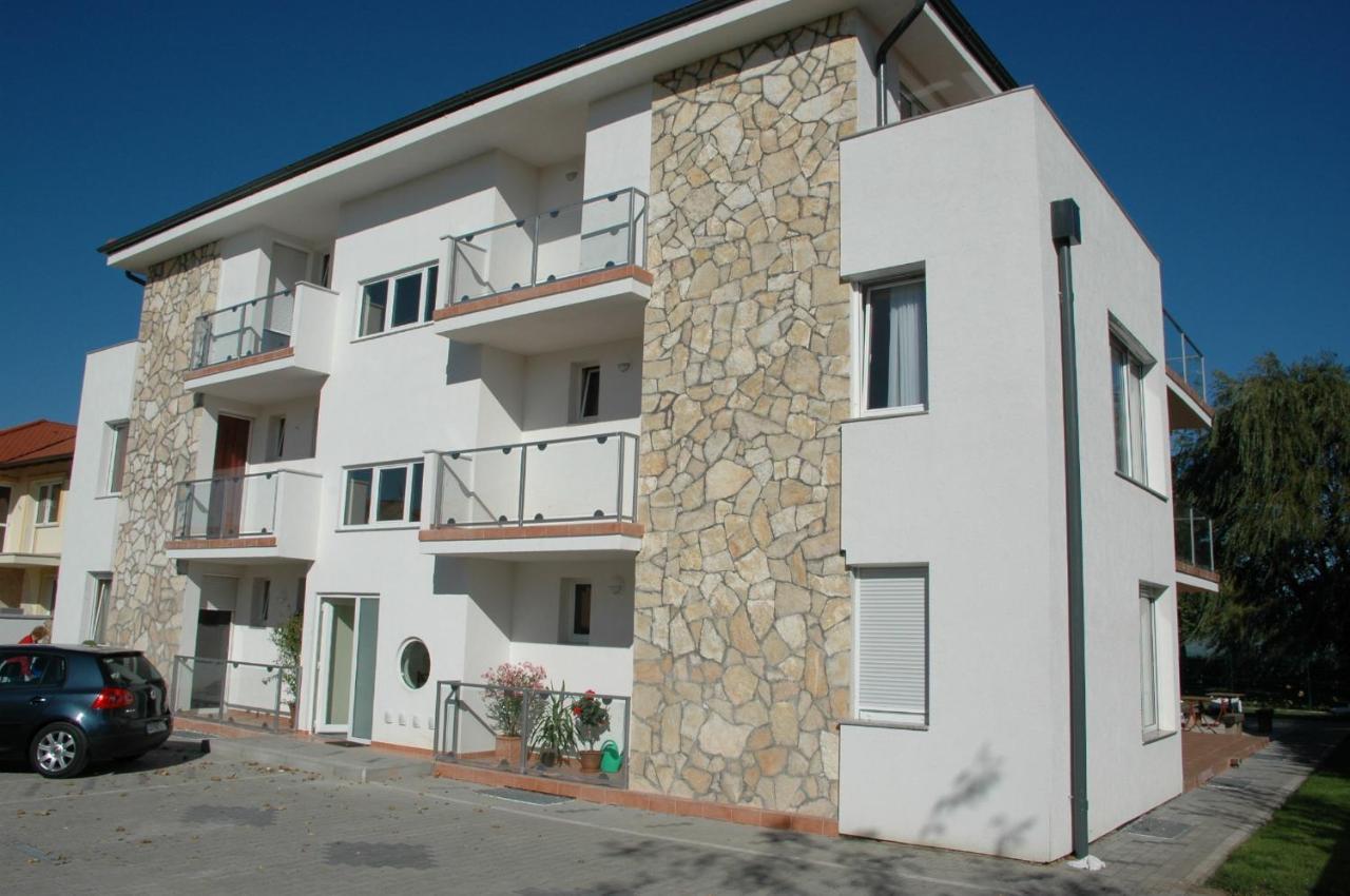 Gruber Apartment Siófok